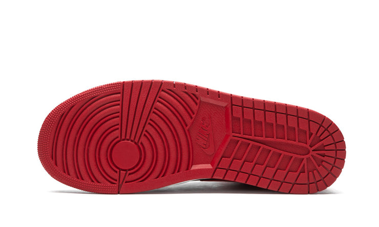 Air Jordan 1 Mid "Banned 2020"