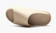 YEEZY SLIDE "PURE"