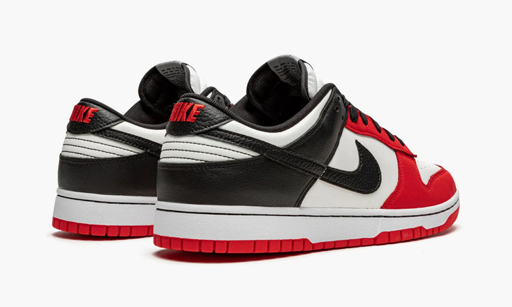 NIKE DUNK LOW RETRO EMB "NBA 75th Anniversary - Chicago Bulls"